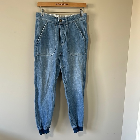 FREE PEOPLE Skye Relaxed Boyfriend Jogger Jeans Blue Button Fly Pockets Sz 26 - Picture 3 of 14